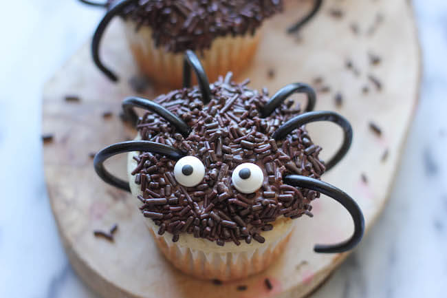 Spider cupcakes are the right mix of creepy and yummy