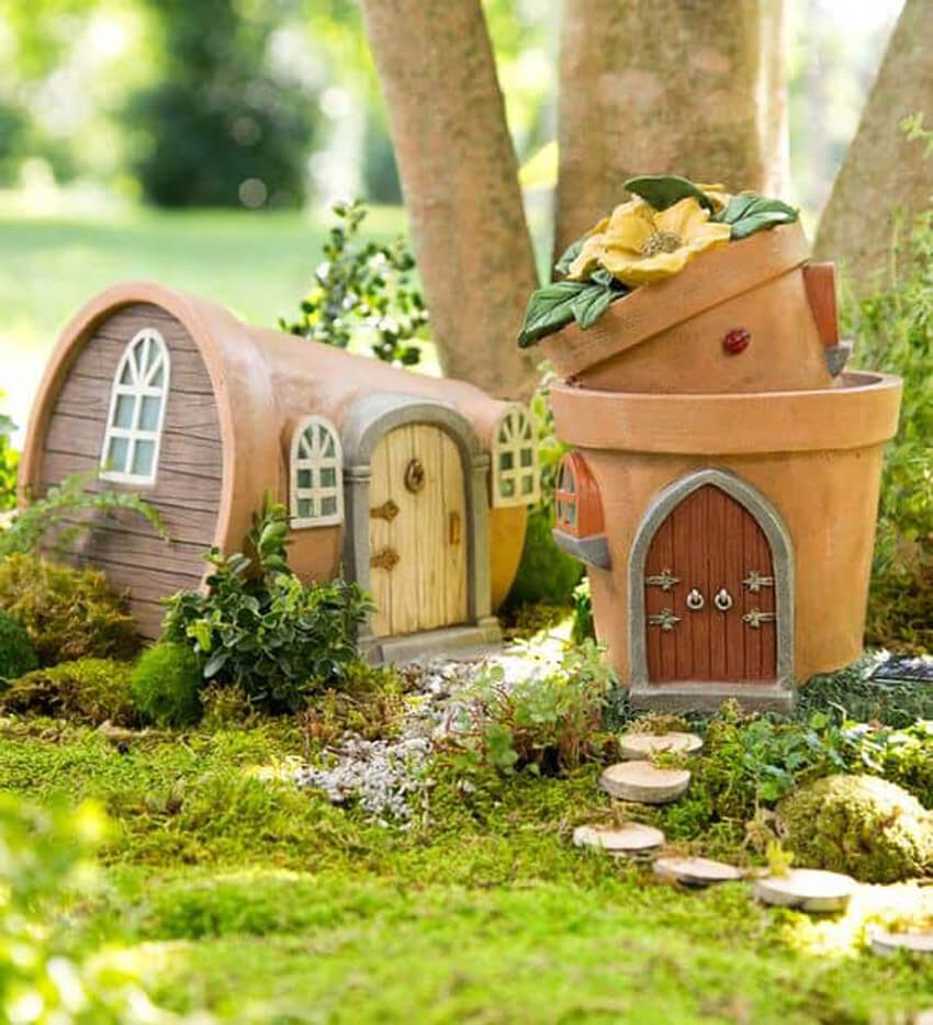 Terra cotta planters make excellent fairy gardens.