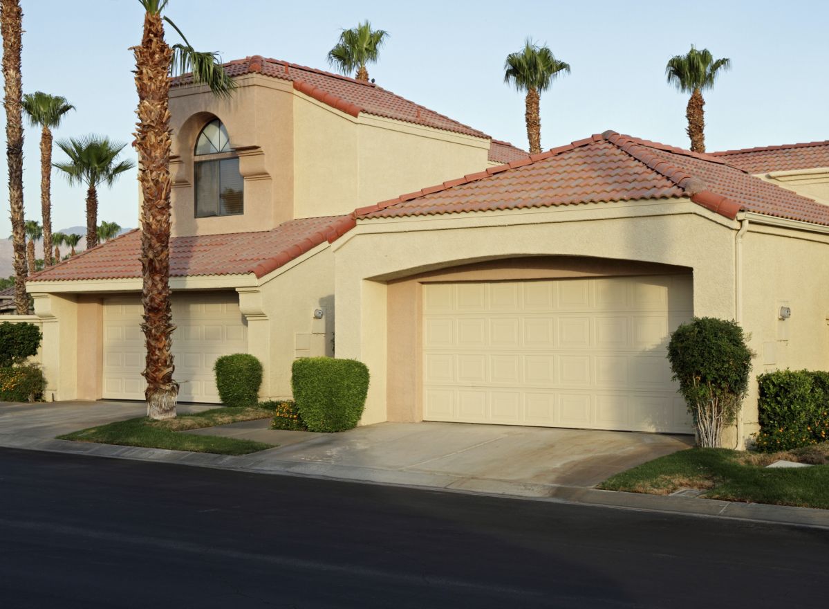 How to Have the Best Garage Door on the Block