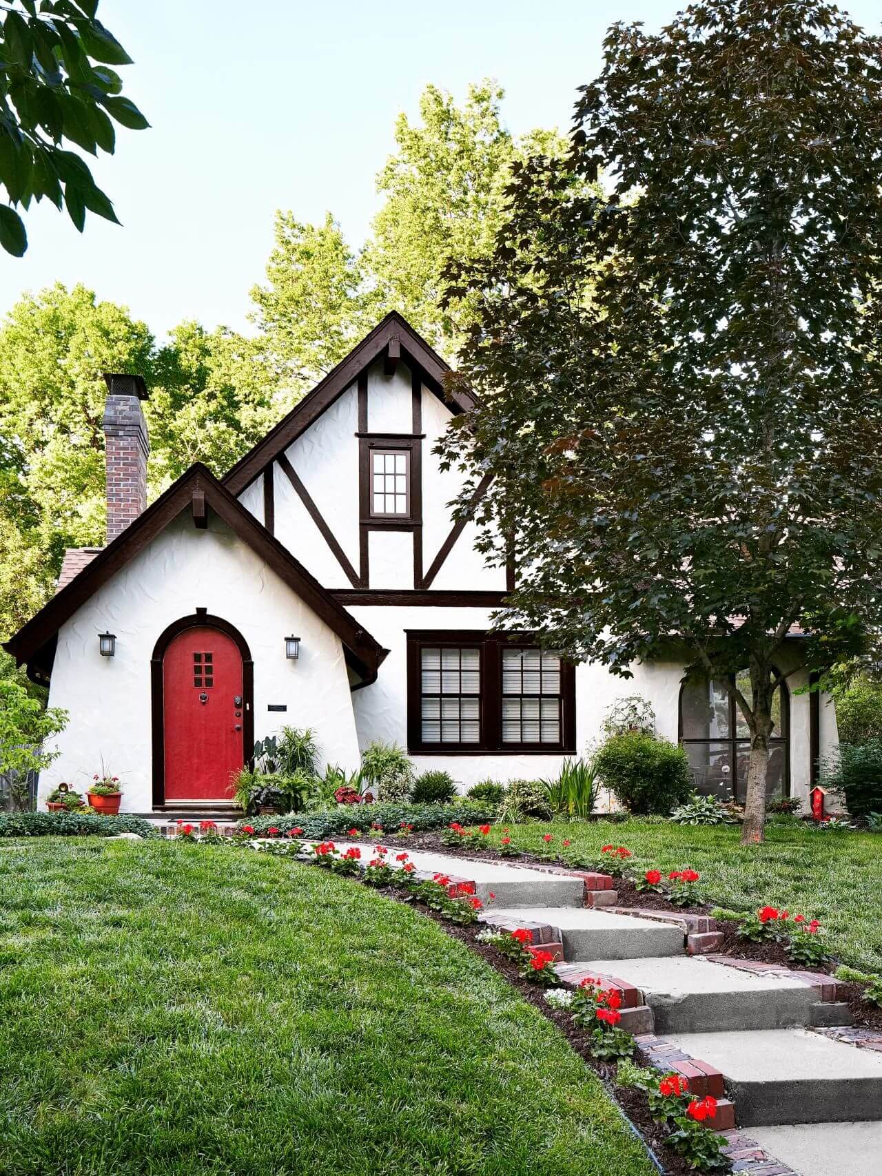 A simple color palette that goes for a red accent. Source: HGTV