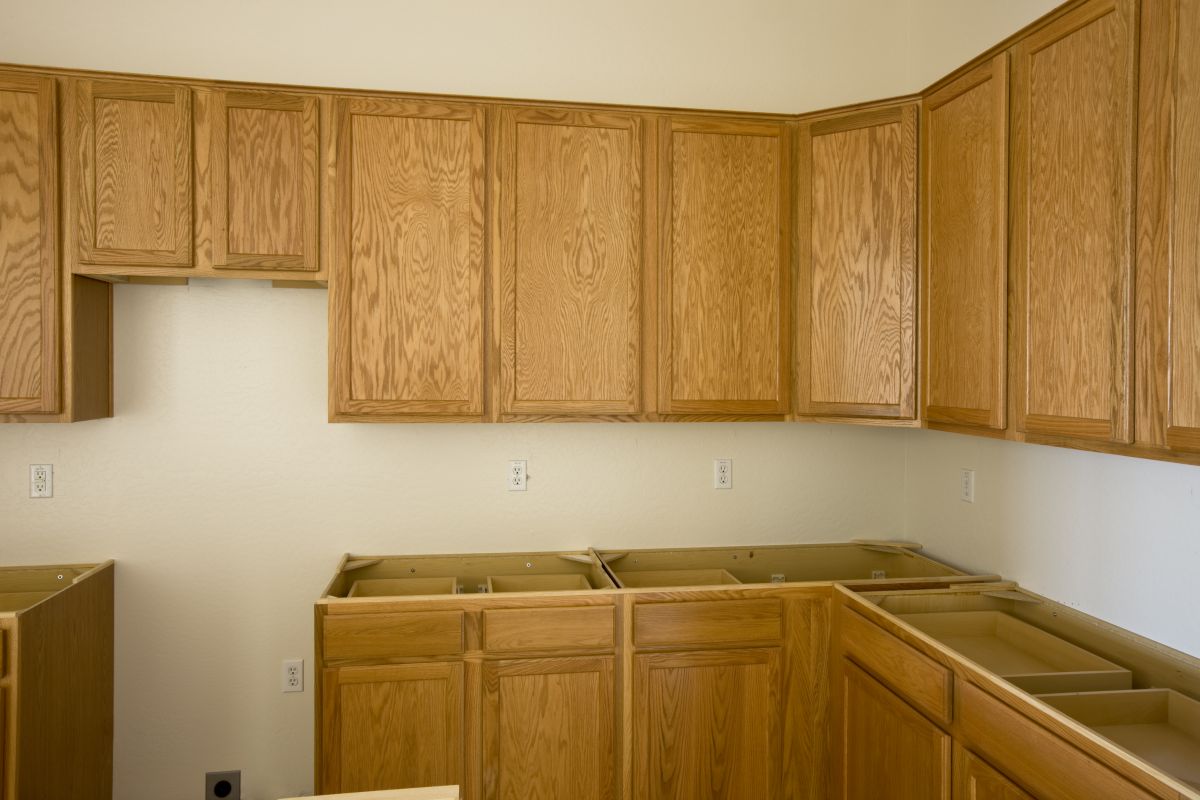 Base cabinets are perfect for storing occasional use items.