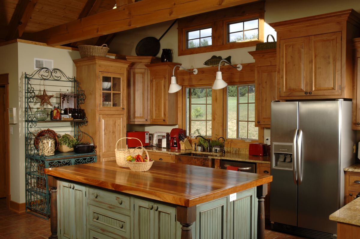 Expert Tips For Glazing Kitchen Cabinets That You Can’t Mess Up