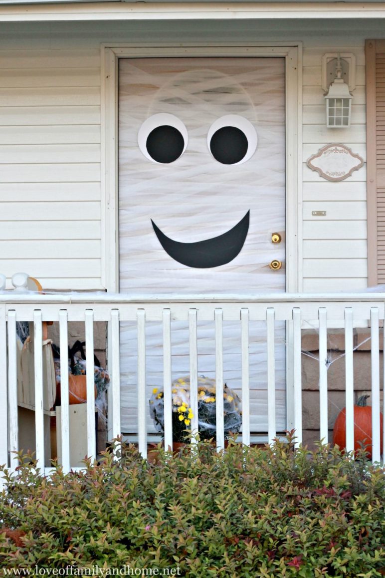 front door halloween