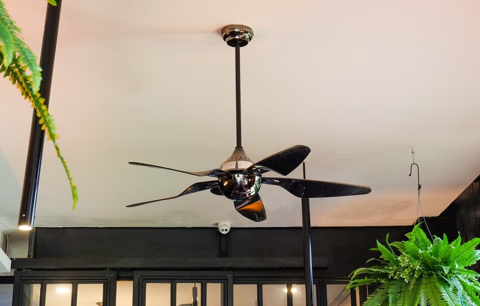 Causes And Solutions For A Noisy Ceiling Fan